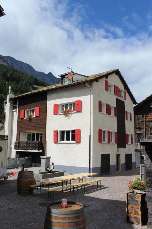 Haus Dorf 7 *